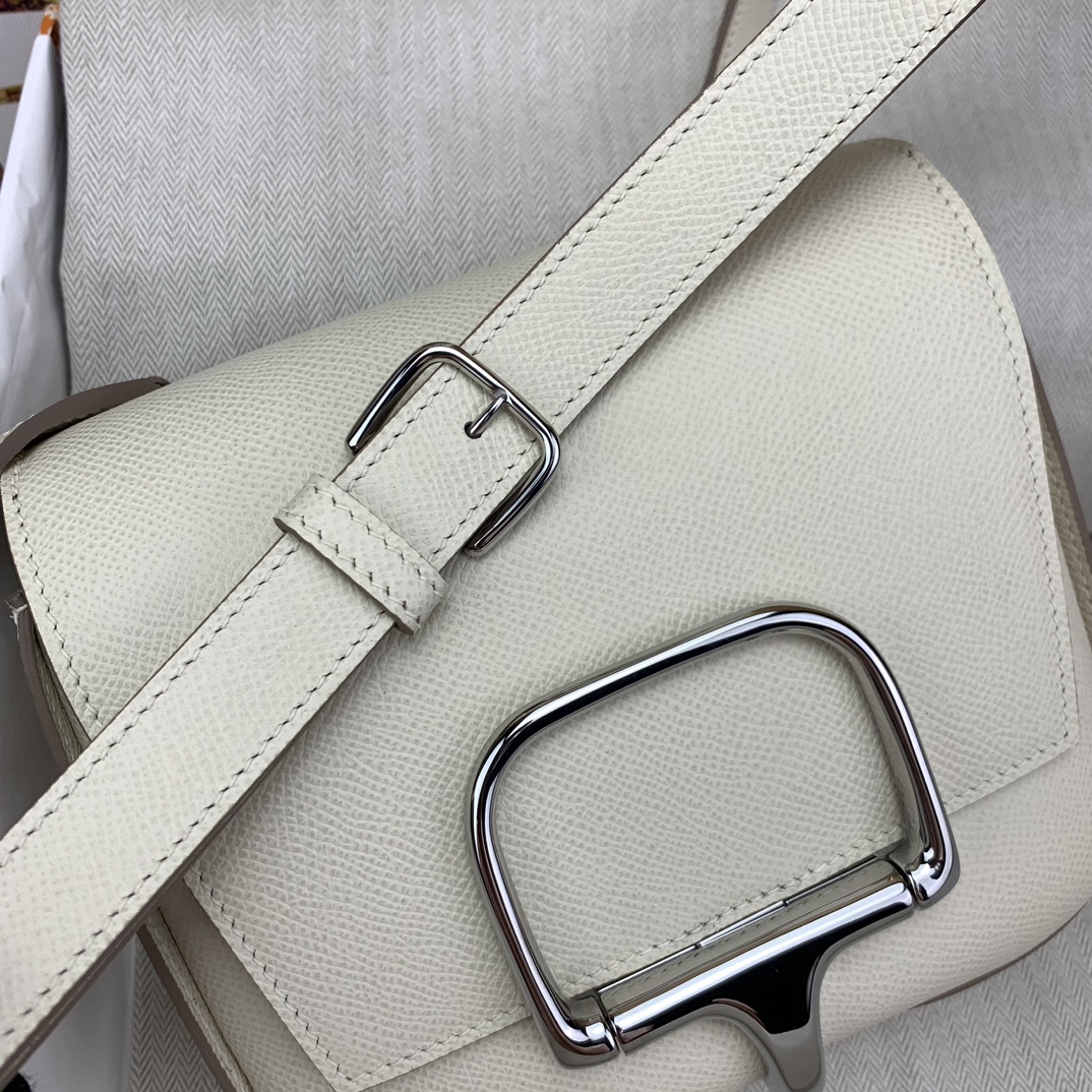 에르메스 델라 카발레리아 미니 앱송 나타